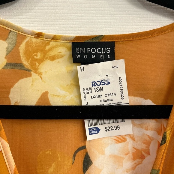 Size 18w floral long dress - Picture 3 of 4